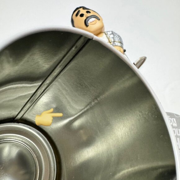 Funko Soda Freddy Mercury- Chase - Picture 5 of 6